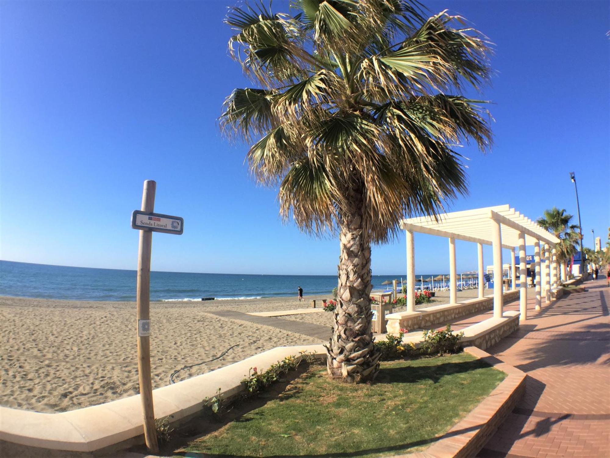 Solana Lindamar Apartment Fuengirola Bagian luar foto